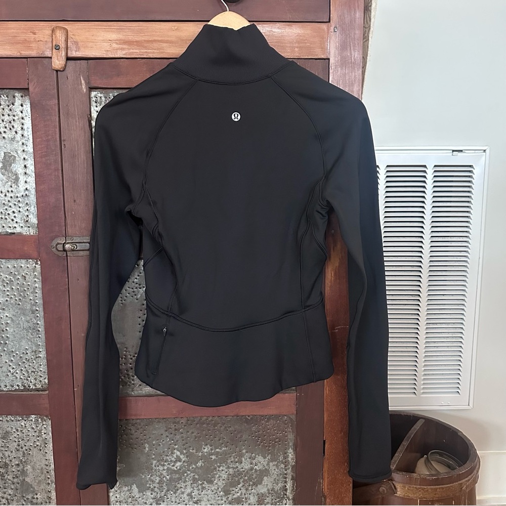 Lululemon Half Zip Jacket Pullover Size 4 Black - image 2